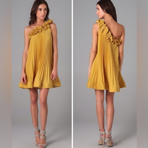BCBGMAXAZRIA One Shoulder Flowy Pleated Mustard Yellow Mini Dress (Size Medium) - Picture 1 of 10